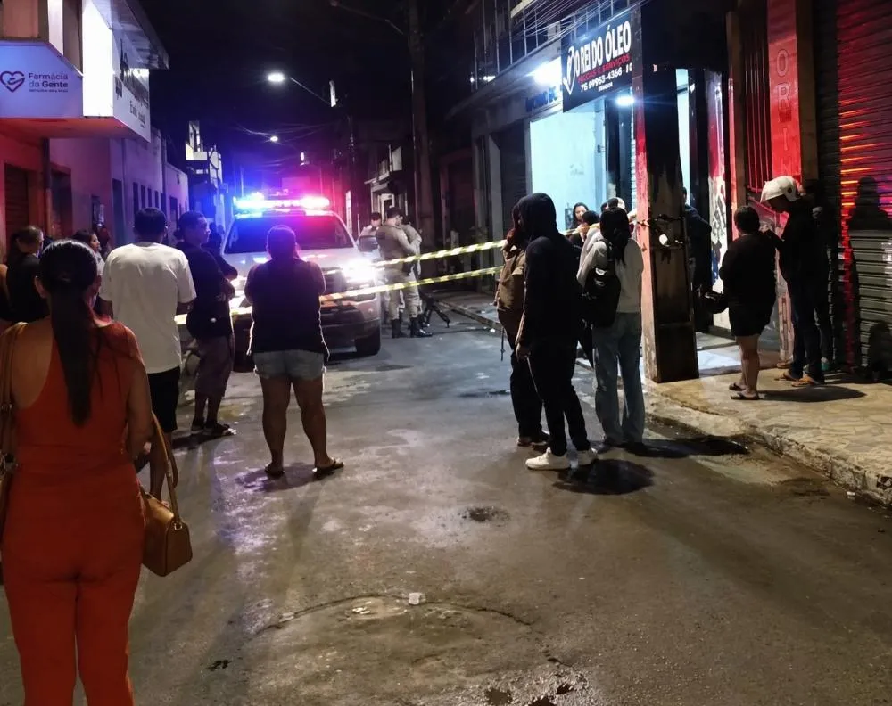 Homem é assassinado após briga em bar no Centro de Cícero Dantas-BA